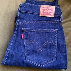 Levi's Women's Classic Straight Jeans, dark wash, 29 (US 8) M